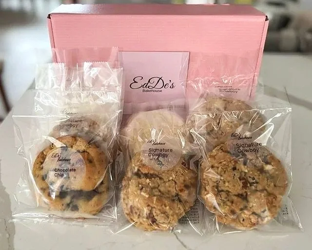 Available to ship- 12 ct Cookie Box