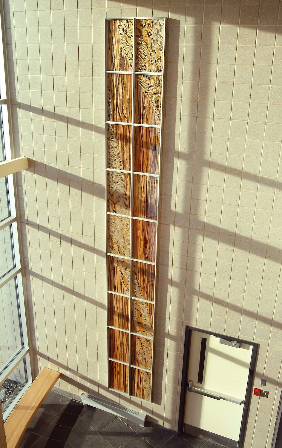 ... une œuvre de 50 x 850 cm...