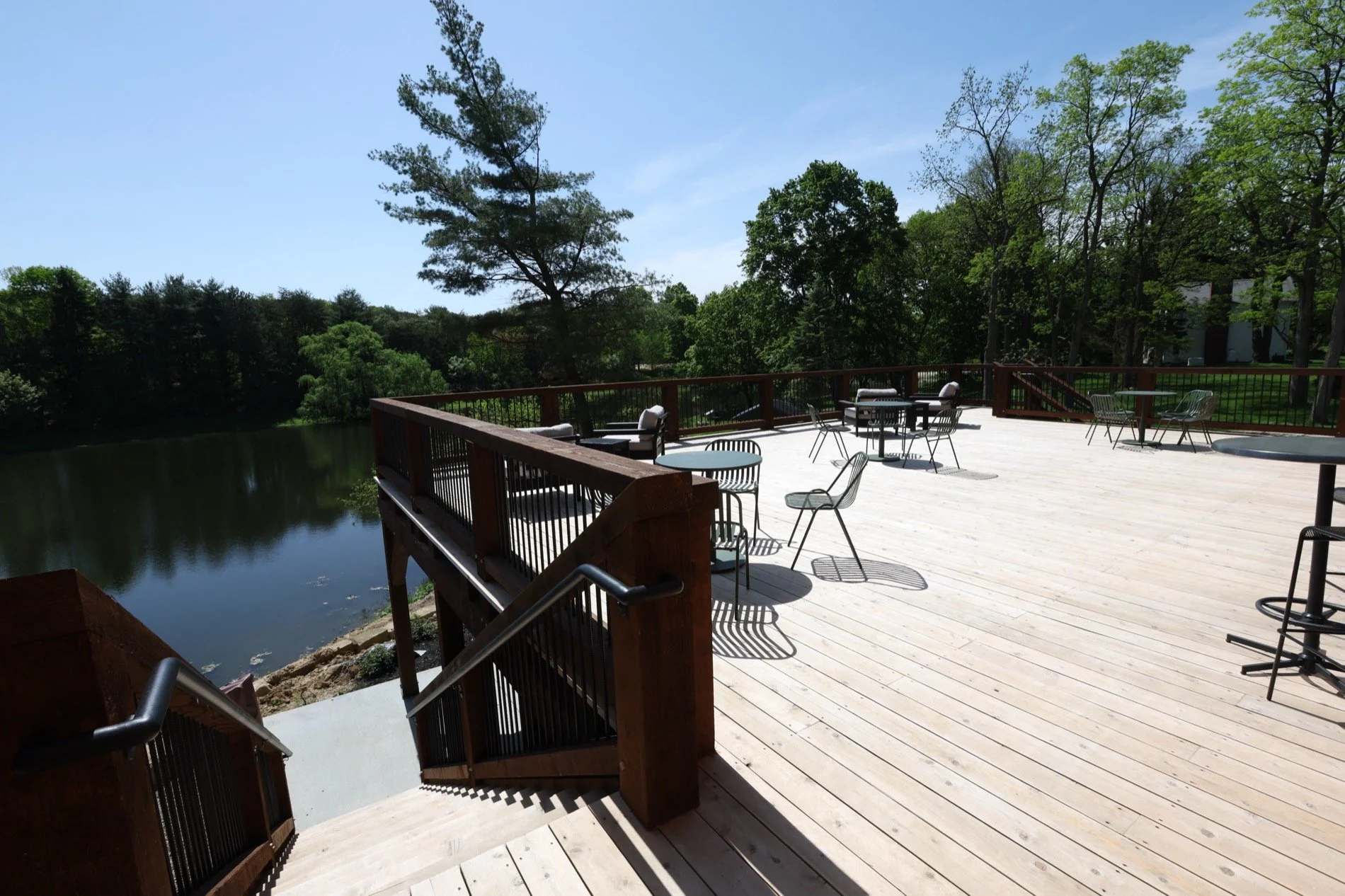 outdoor-event-space-by-lake-ohio.JPG