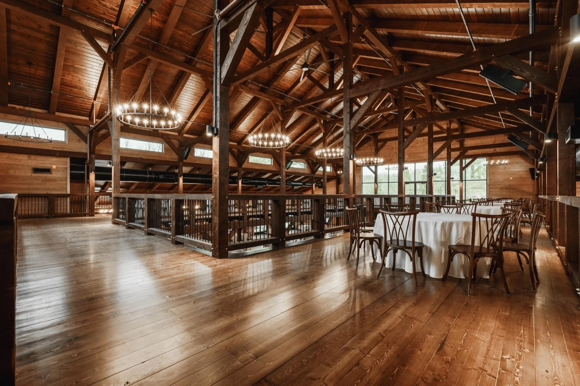 luxury-barn-style-lodge-venue-ohio.jpg