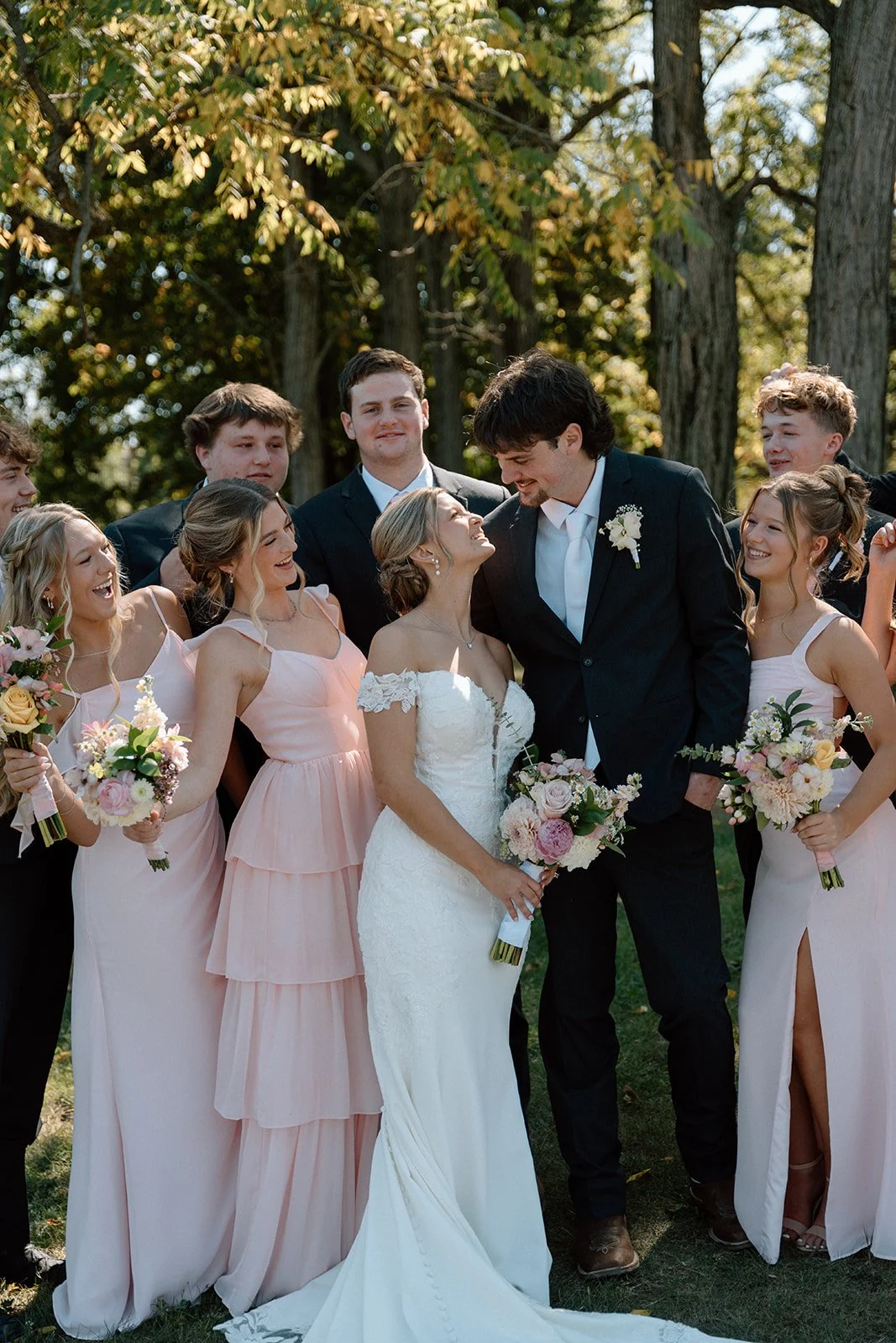northwest-ohio-barn-style-wedding-7.jpg