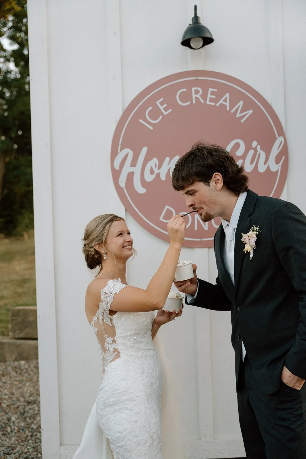 outdoor-lodge-wedding-northwest-ohio-2.jpg