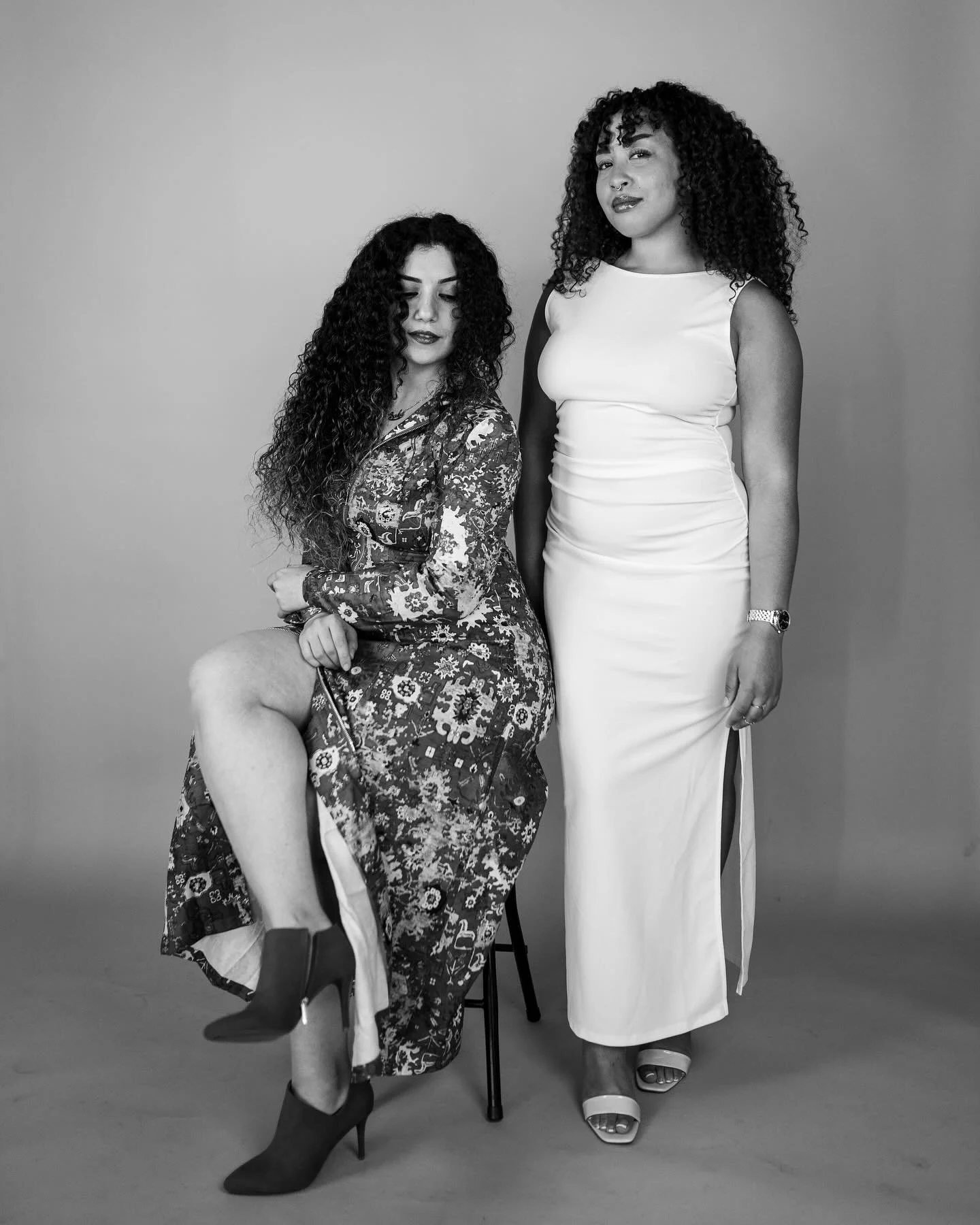 Saha &amp; Logan in b&amp;w 🌹