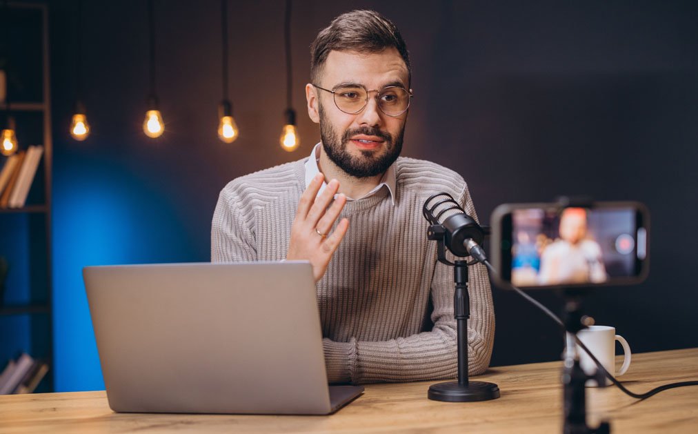 Virtual Event Engagement: Why Attention Drops in Online Events