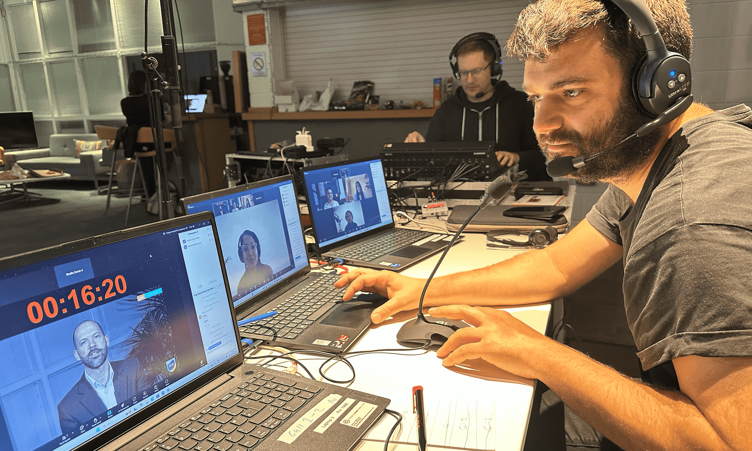 Global Hybrid Learning – 20 Live Sessions, One Cohesive Experience