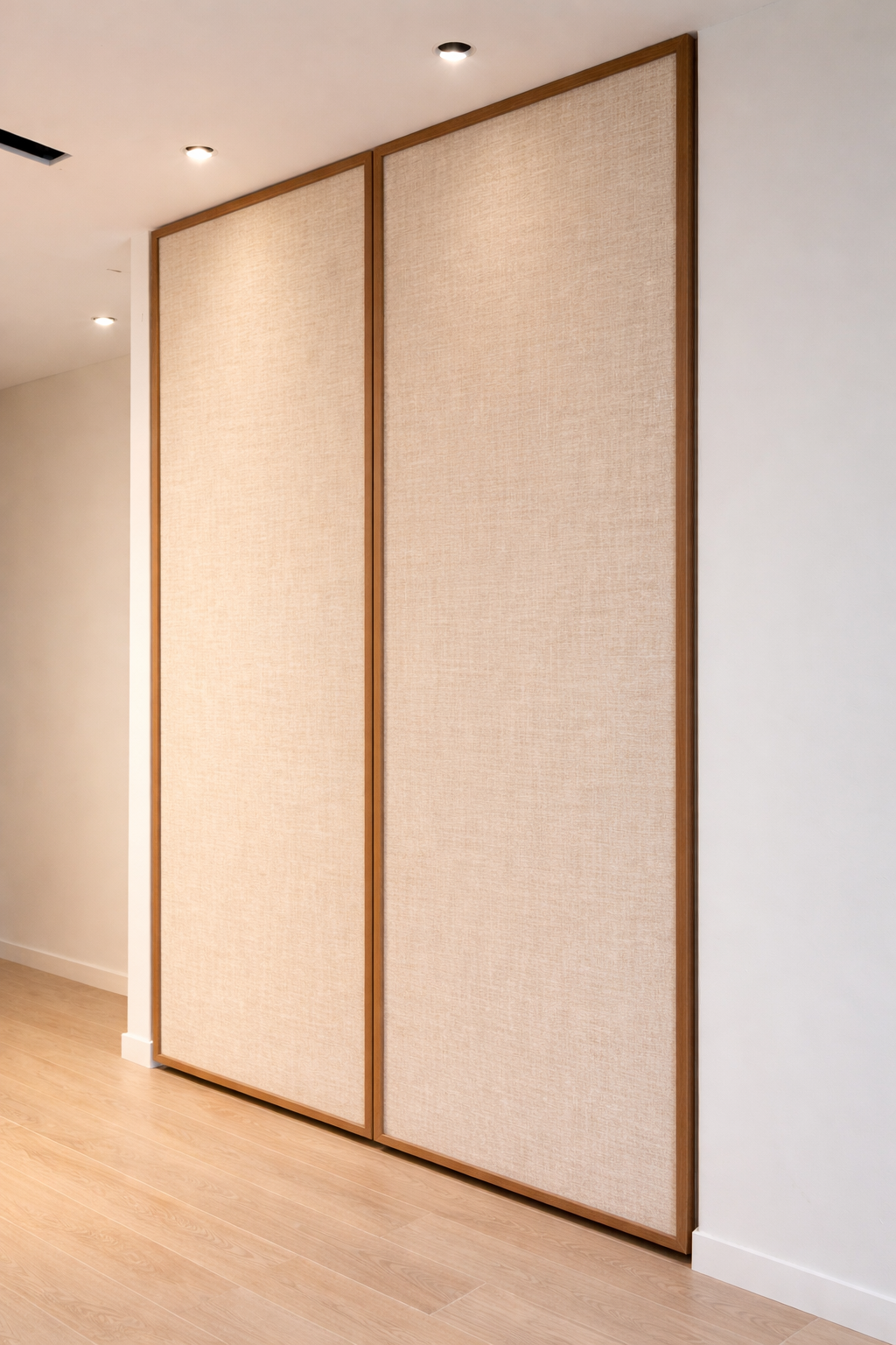 Porte placard tapisserie.png