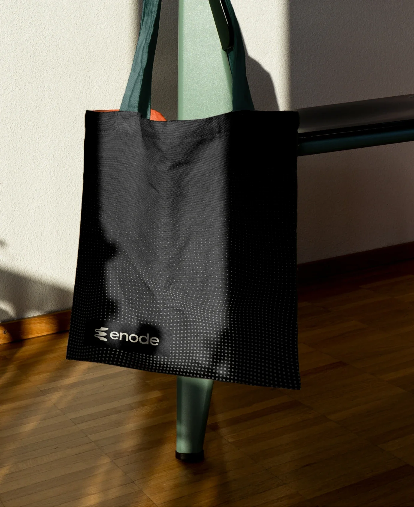 Tote.webp