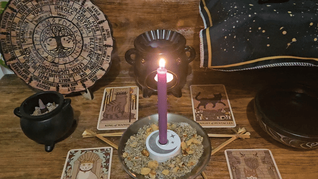 A close-up video showing the same-day ritual and spell casting in progress for the Knowledge and Wisdom Spell.