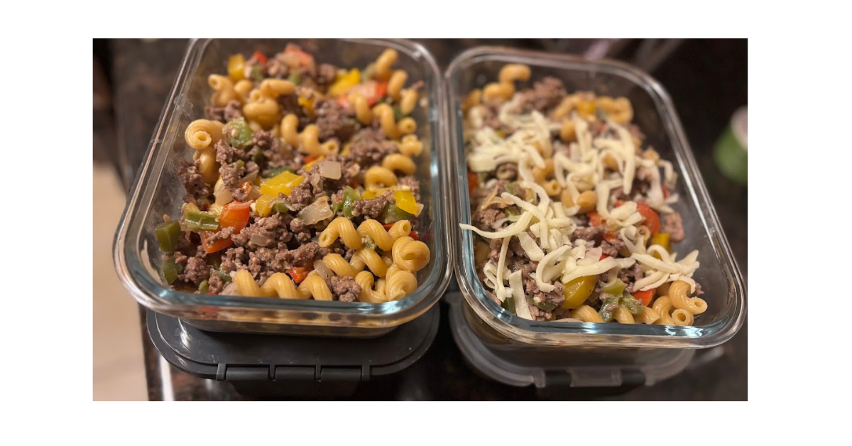 High-protein hamburger helper meal prep with lean ground beef, cavatappi pasta, and mixed peppers — performance nutrition for busy professionals