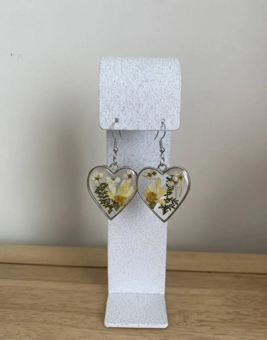 Yellow & White Floral Heart Drop - Feb 2026