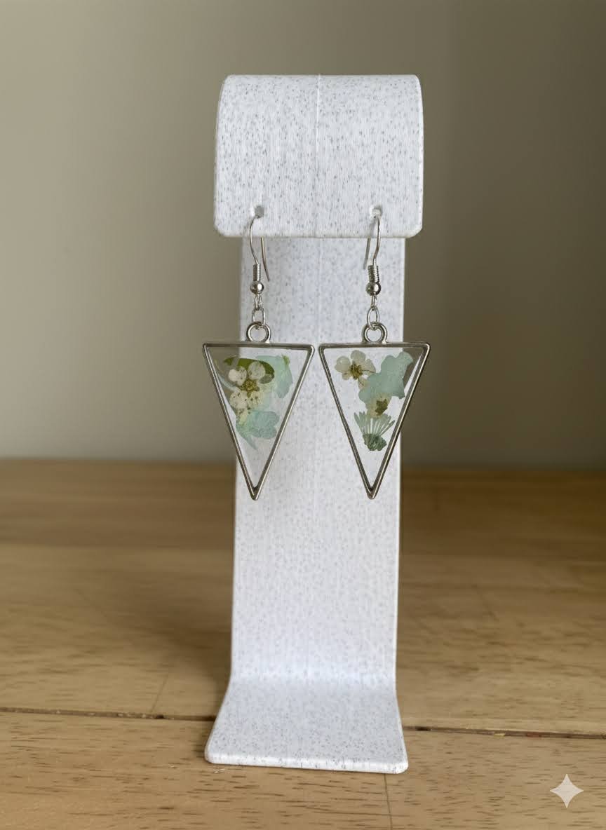 Light Blue & White Floral Triangle Drop - Dec 2025