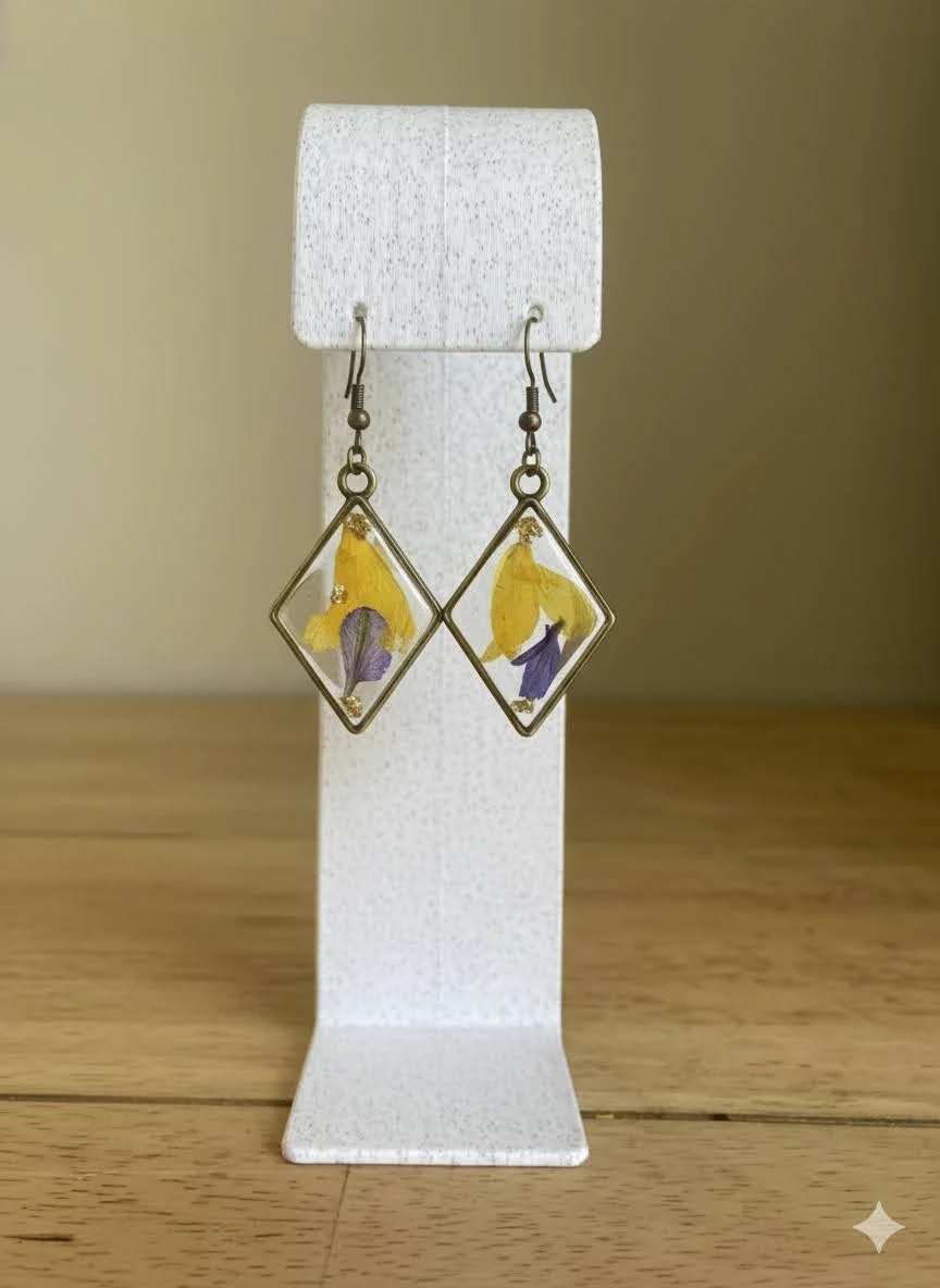 Purple & Yellow Floral Diamond Drop - Jan 2026