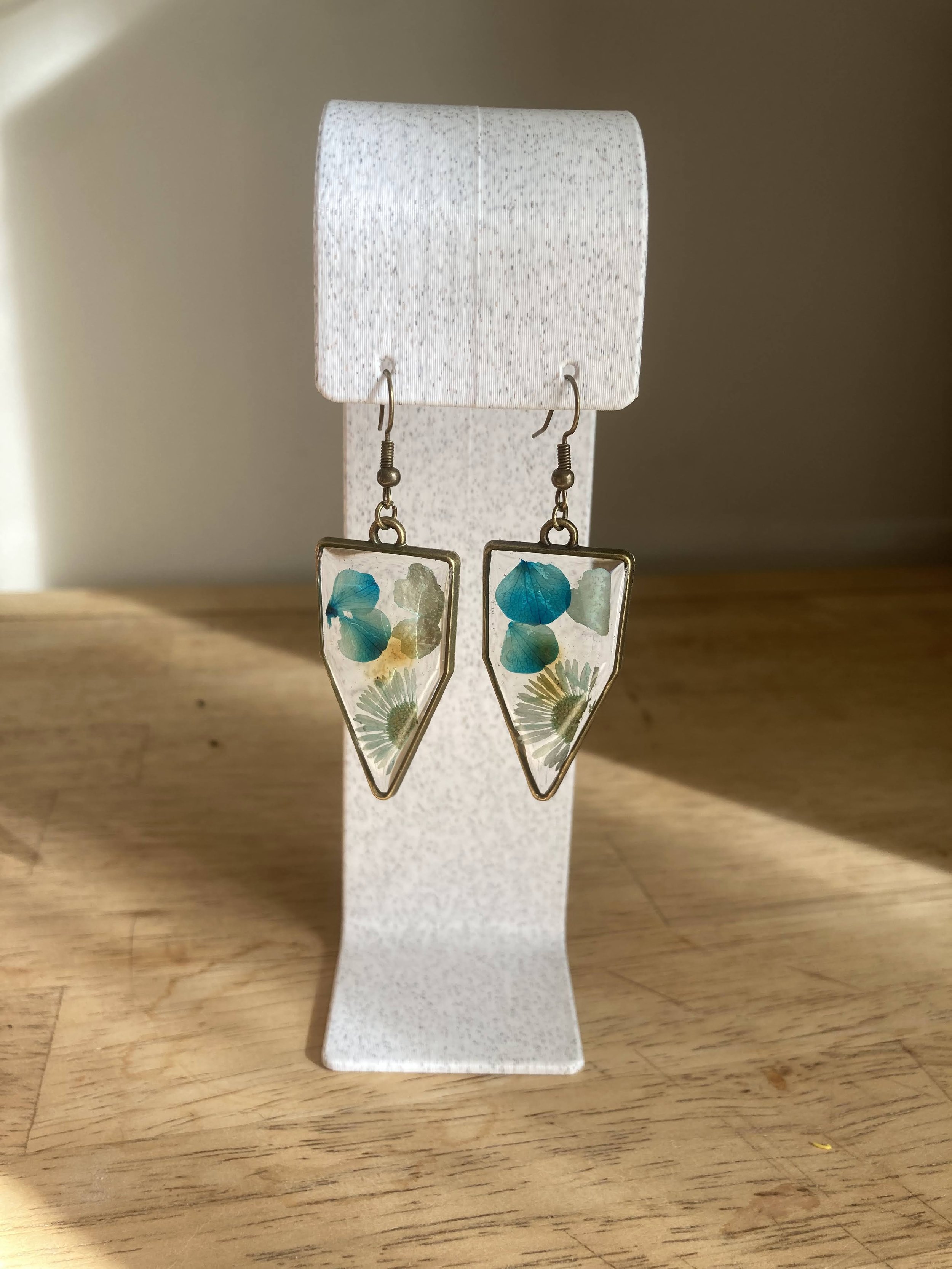 Blue Botanical Tapered Drop - Dec 2025