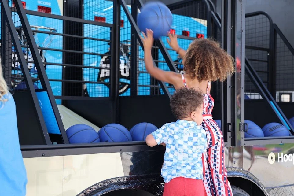 Fall Fun and Friendly Competition: Hoop Tampa Bay Arcade Basketball Rentals for Your October Events
