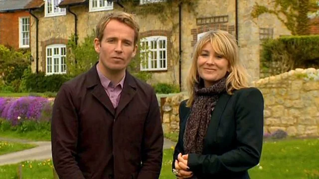 Jane Farnham and Jonnie Irwin filming for BBC Wreck or Ready property series