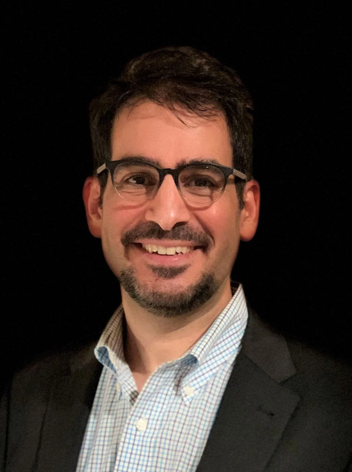 Head shot of Joseph Paydarfar