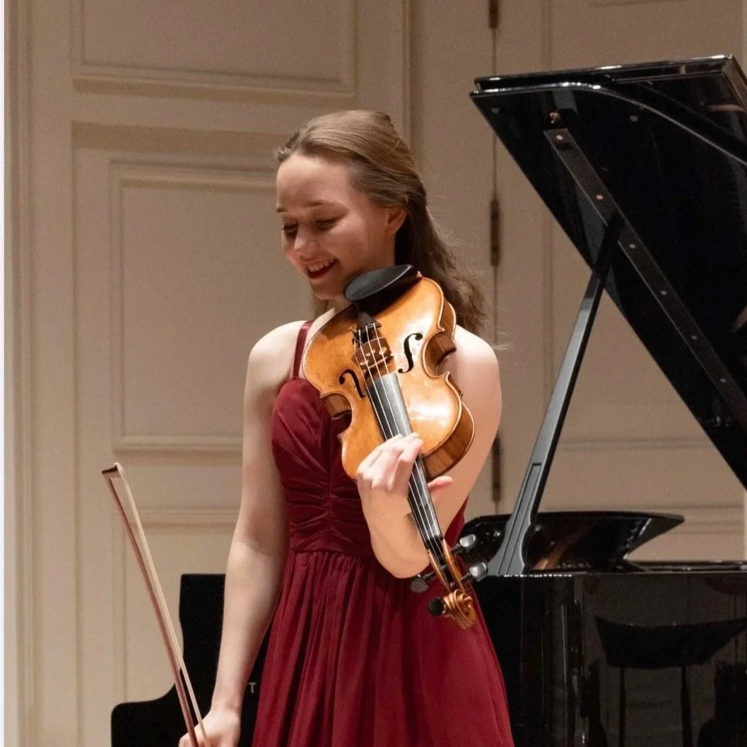 Eliane Menzel, Violinist, AYA Artist