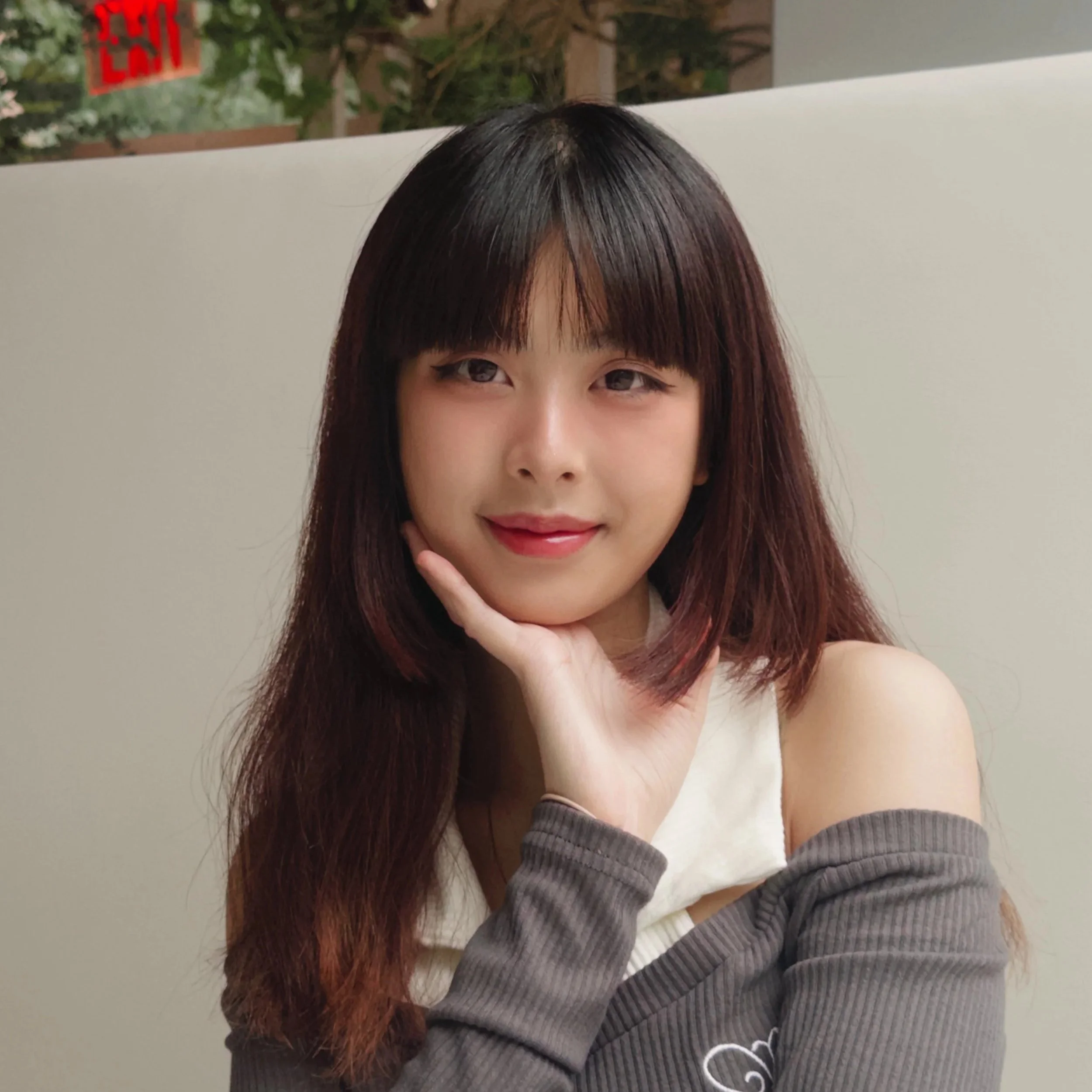 Sarah Tuan, Pianist, AYA artist