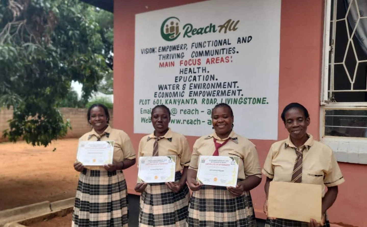 Before the year ends, we're ecstatic to celebrate a major victory: LitMoms in Zambia have officially graduated from Grade 12 after completing their final exams!!! 

These formidable LitMoms decided to return to school after they joined a LItMoms Club