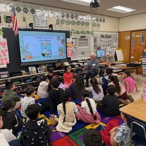 WRAD is such a family affair for us at LitWorld, even the parents get involved! Here is founding director @pamallyn's mom, Anne, sitting down to read aloud to a classroom of NY students at @portchesterufsd. 🧡 When it comes to celebrating the power o