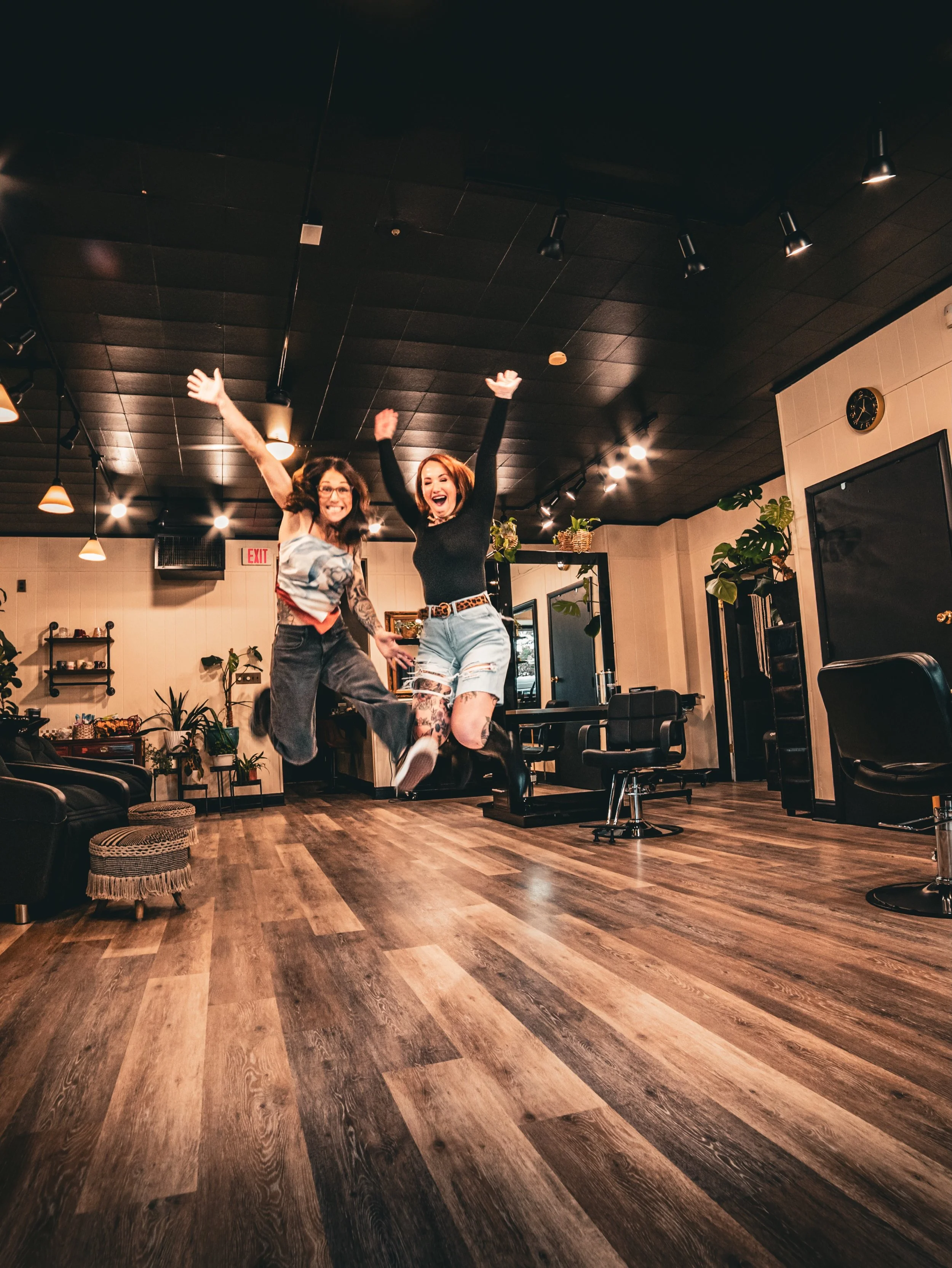 📍 1608 Farragut Ave, Bristol, PA
Free street parking right out front.
And yes&hellip; we&rsquo;re just three minutes and three turns from our old location. 😉
We can&rsquo;t wait for you to see it. 

We wanted this move to be more than just more spa