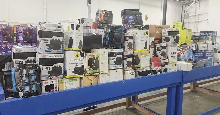 π₯ Pallet Kings Medford π₯
We’ve got NEW inventory hitting the bins EVERY DAY — 7 days a week! ππ₯
Come treasure hunt and find the BEST deals in all of New York! πΈπ½
π 2052 Route 112, Medford, Long Island
#PalletKingsMedford #LongIsla