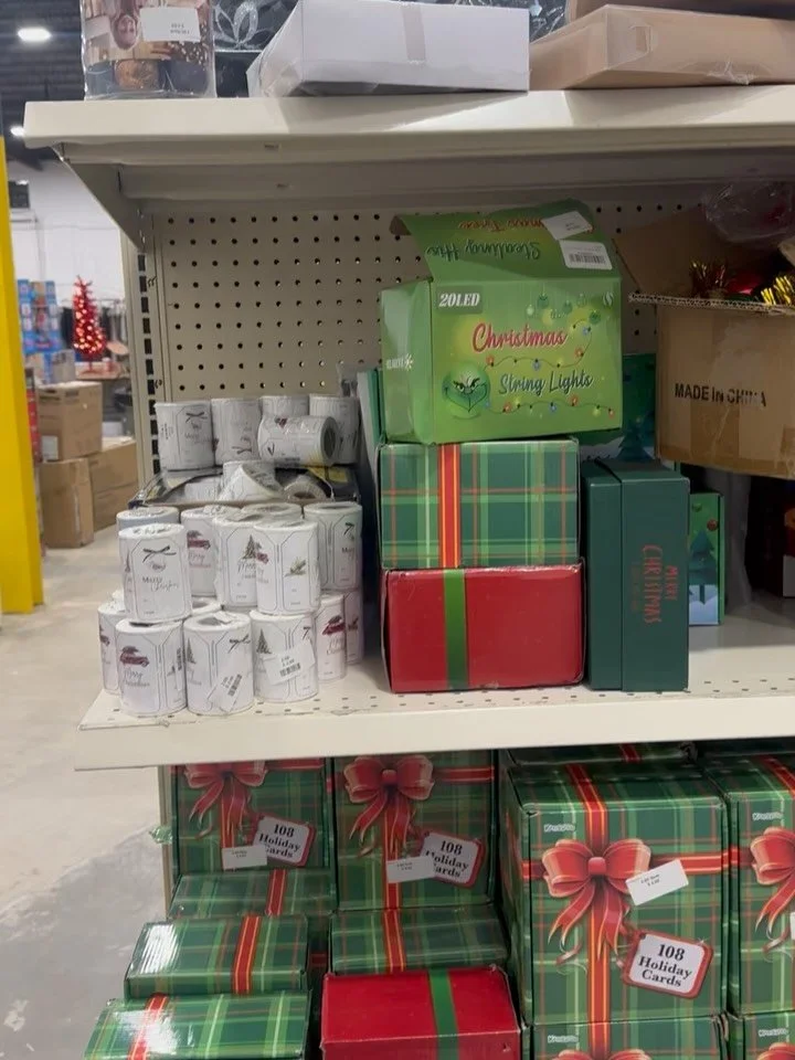 It&rsquo;s beginning to look a lot like Christmas. We&rsquo;ve unpacked, we&rsquo;ve stocked and we have Christmas on our shelves. All at a fraction of the price. Stop by Pallet Kings Liquidators today and get your seasonal decor! 

📍2052 NY-112, Me