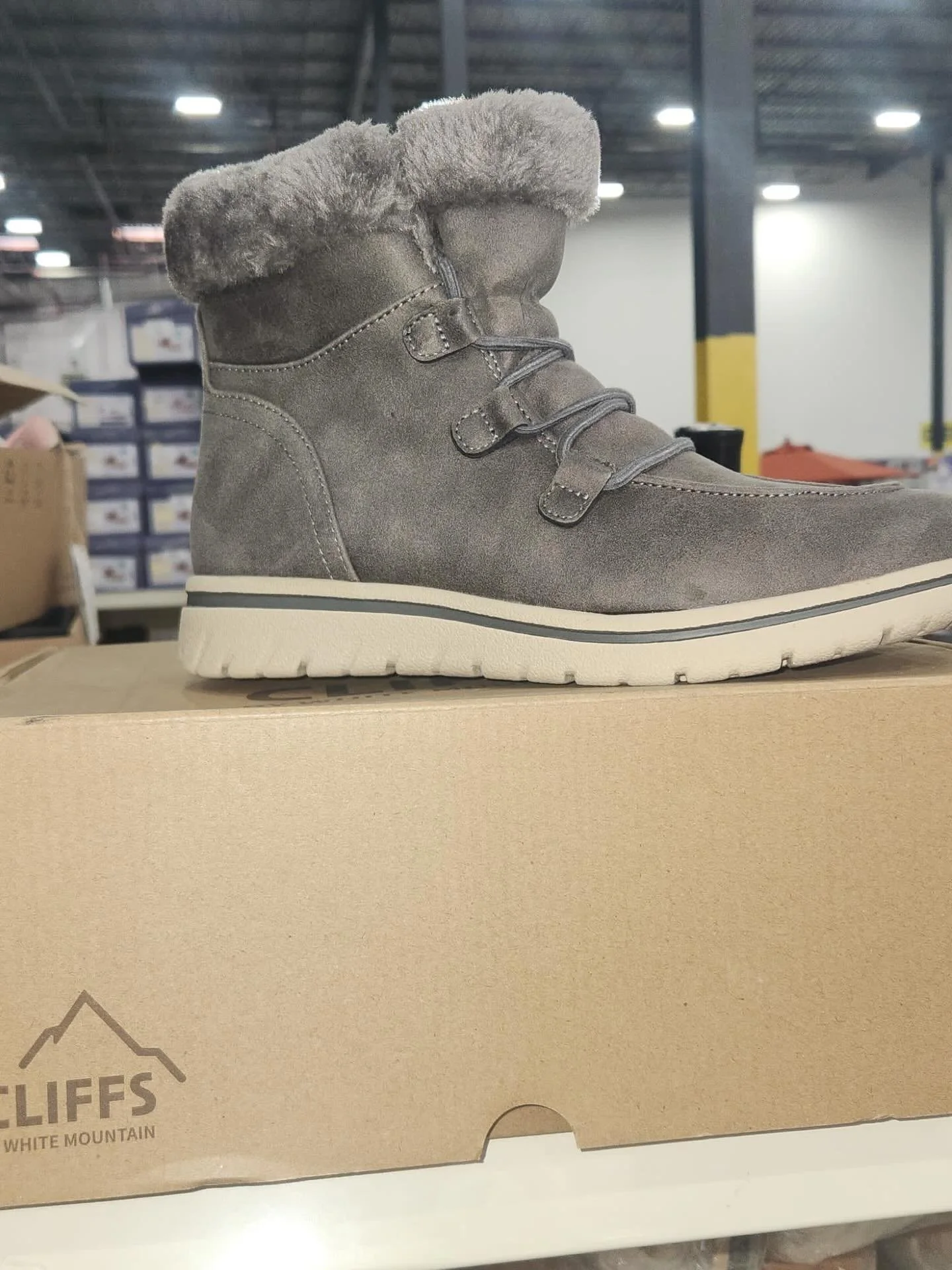 ❄️ Winter Storm Alert! We&rsquo;ve Got You Covered! ❄️

Winter storm on the way? Don&rsquo;t worry &mdash; we&rsquo;ve got your warm gear and snow boots covered! 🧤❄️👢
Come in and shop the best selection of cold-weather essentials at Pallet Kings!

