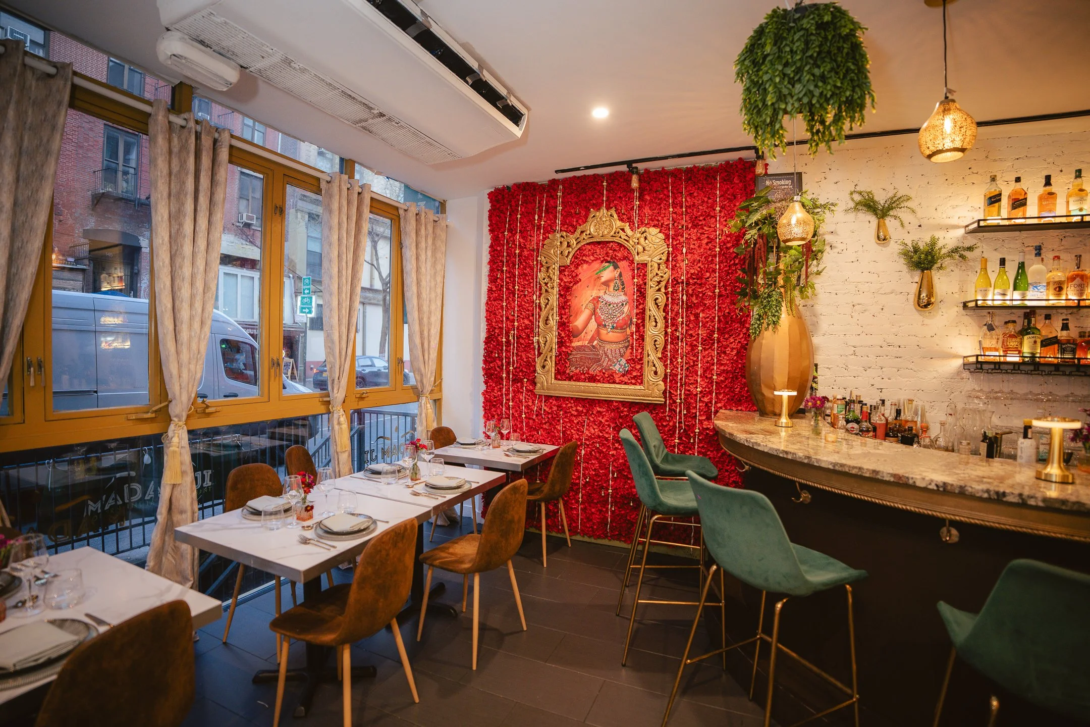 chairs-tables-bar-alcohol-west-village-nyc-street-indian-lounge-cocktail