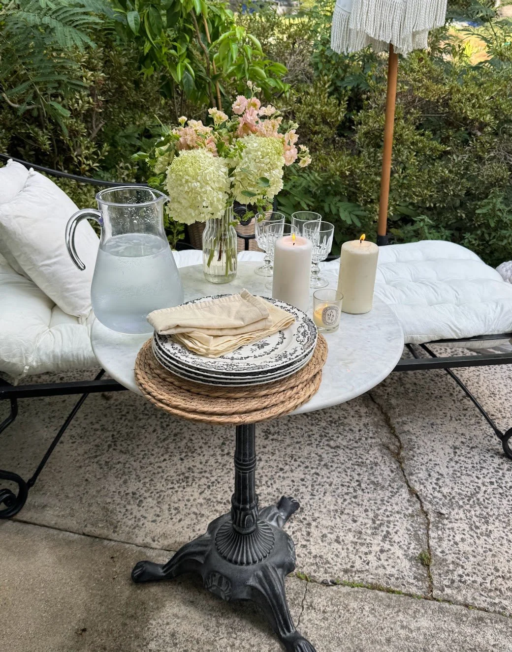 dinner party 1.jpg
