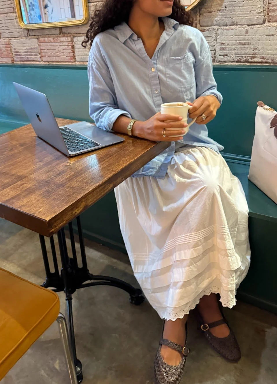 writing coffee shop aesthetic