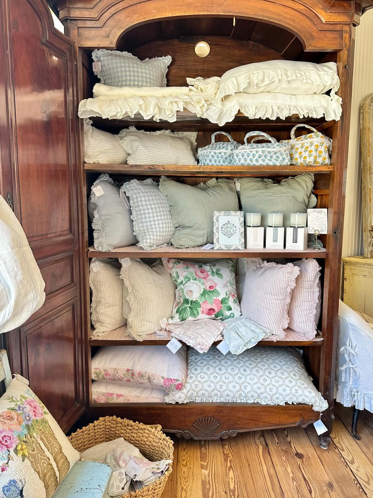 A cupboard full of cottage dreams&hellip; ruffles, florals, velvet &amp; linen ✨