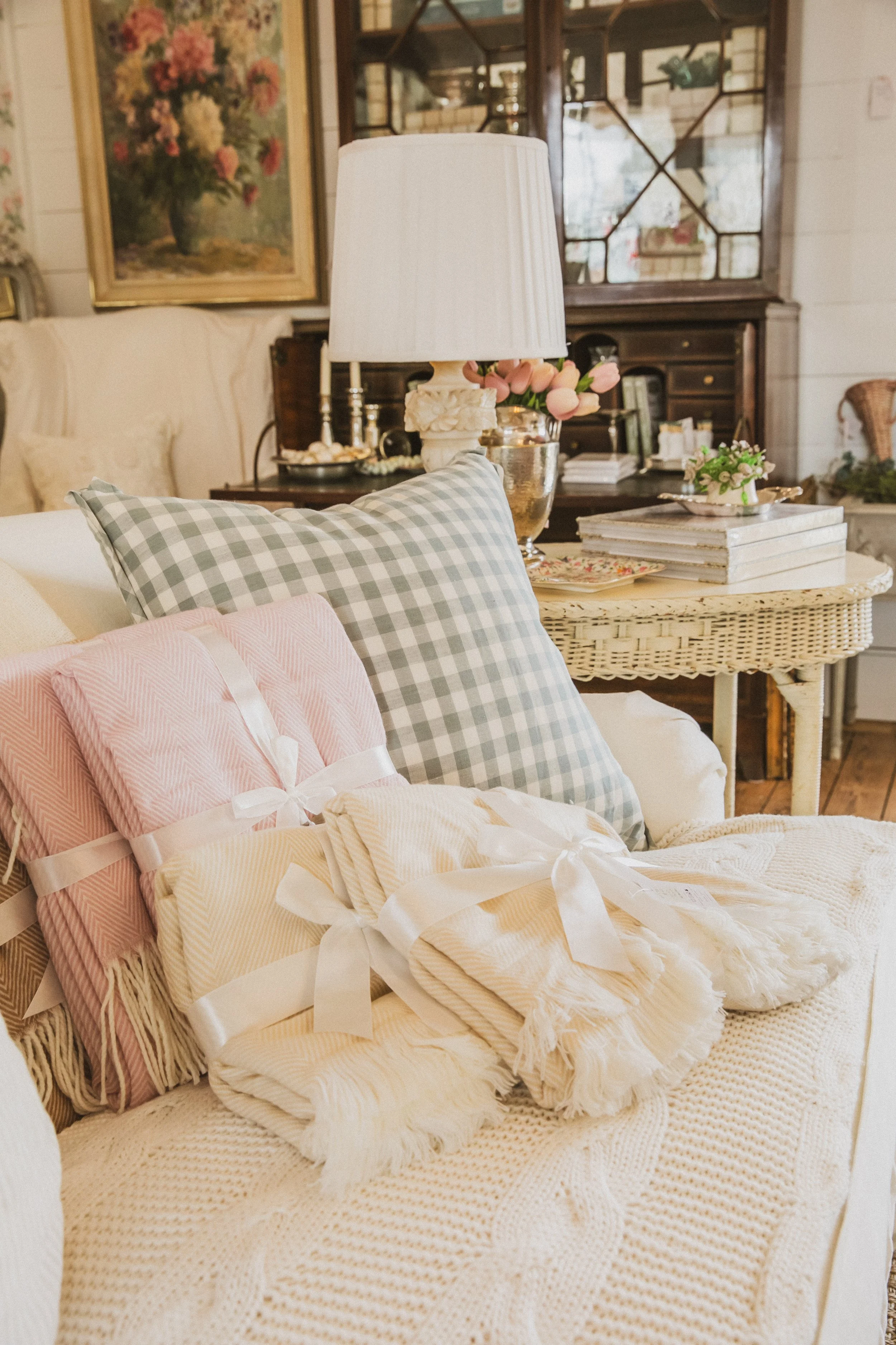 the-pink-door-boutique-in-burton-texas