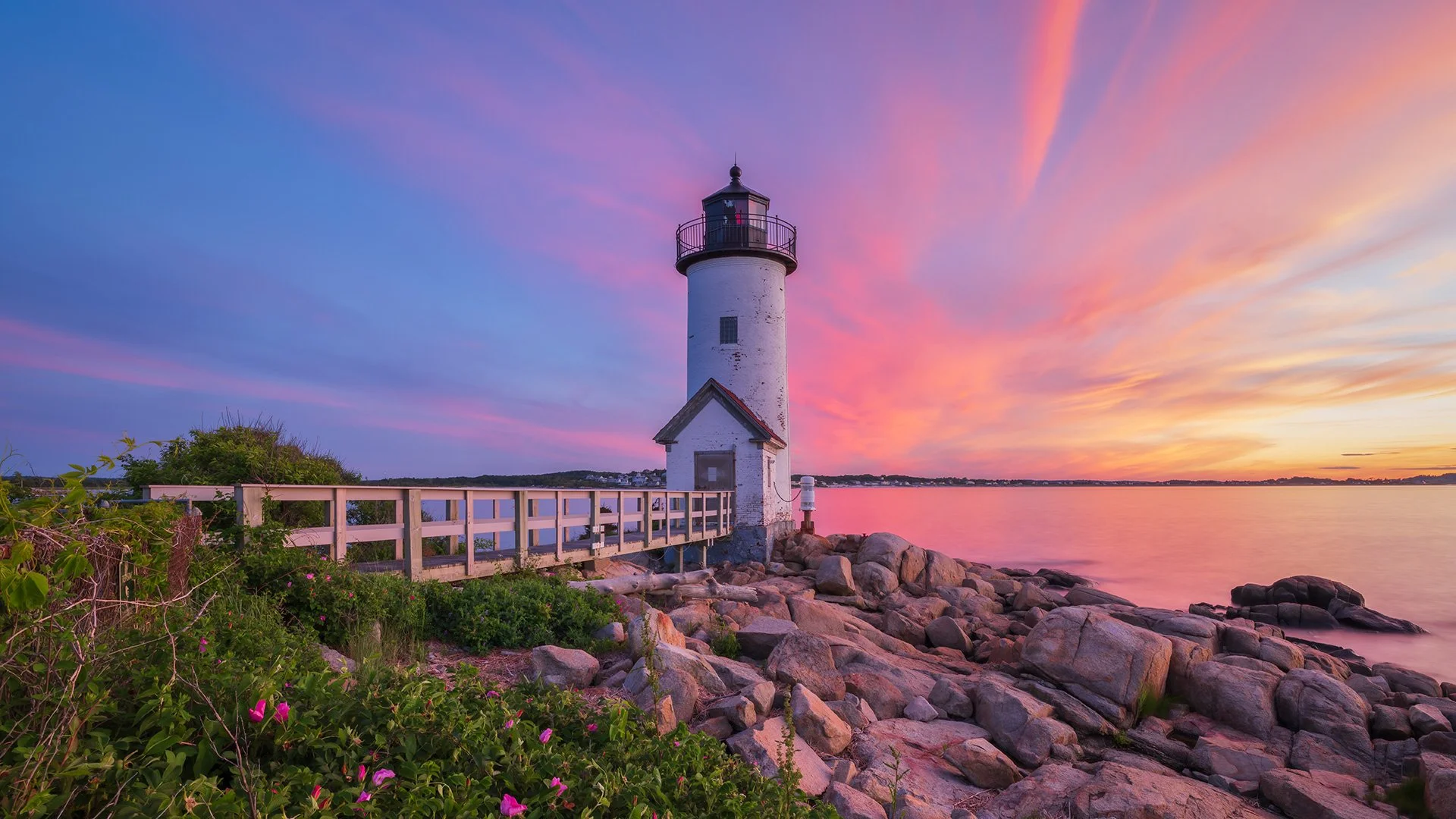 MASSACHUSETTS - eBook + KryptoChase
