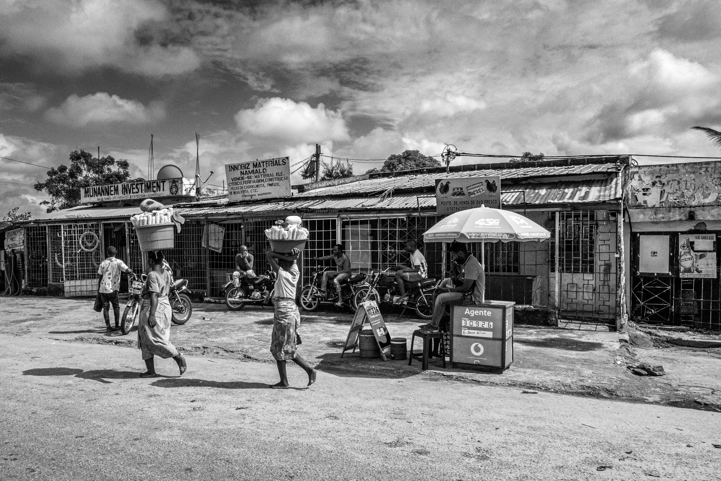 20230416, On the Road 098-Editar(B&W).jpg