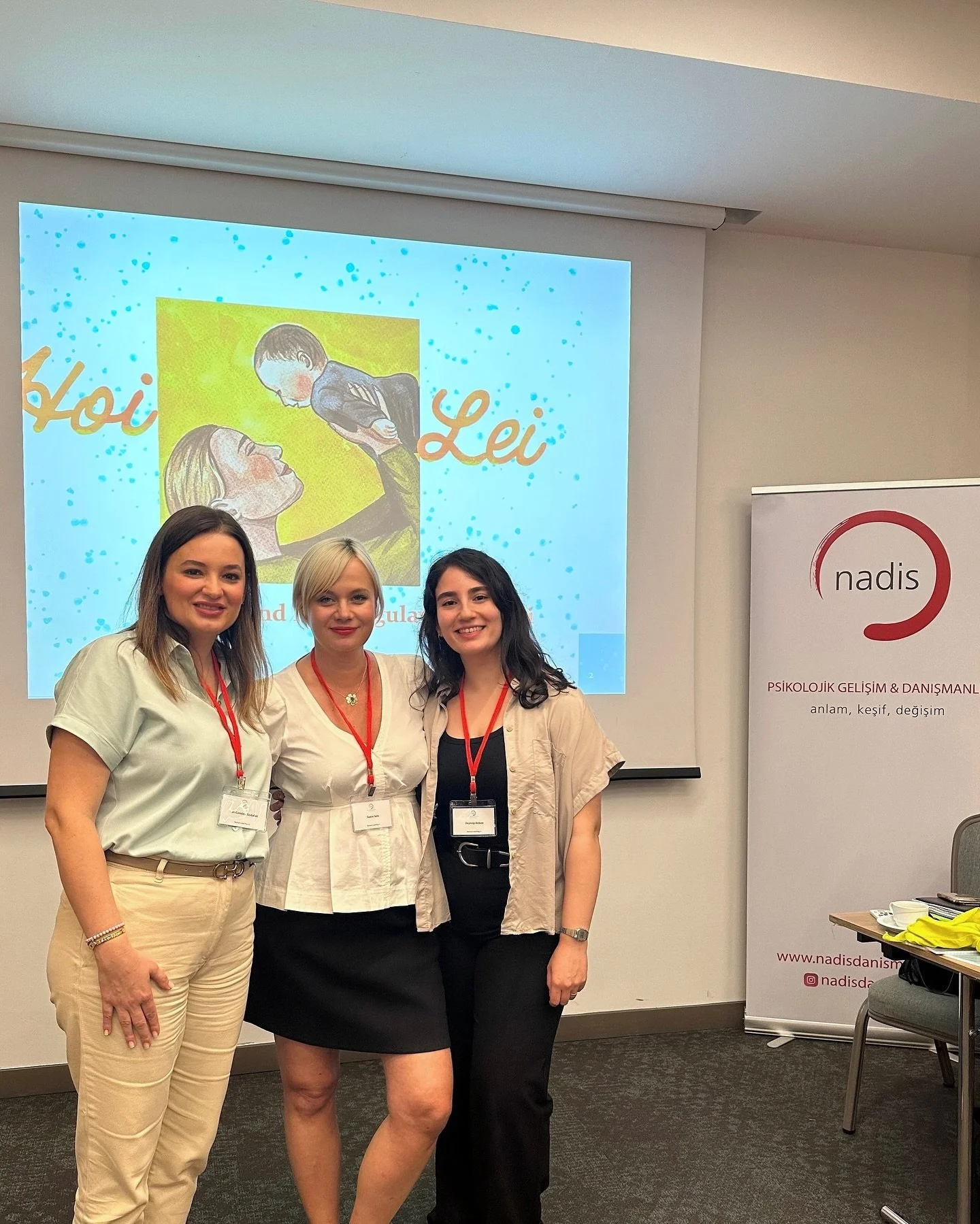 Bu hafta sonu, Haziran ayında başladığımız Nurture and Play (NaP&copy;) uygulayıcı eğitiminin ikinci aşamasını tamamladık. Bakım veren ve &ccedil;ocuk arasındaki ilişkiyi doğum &ouml;ncesinden itibaren g&uuml;&ccedil;lendirmeyi hedefleyen bu programı