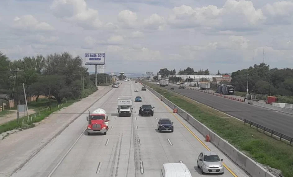 Autopista México-Querétaro (KM 176+000 al 186+000, Cuerpo “A”) | Grupo ESMA