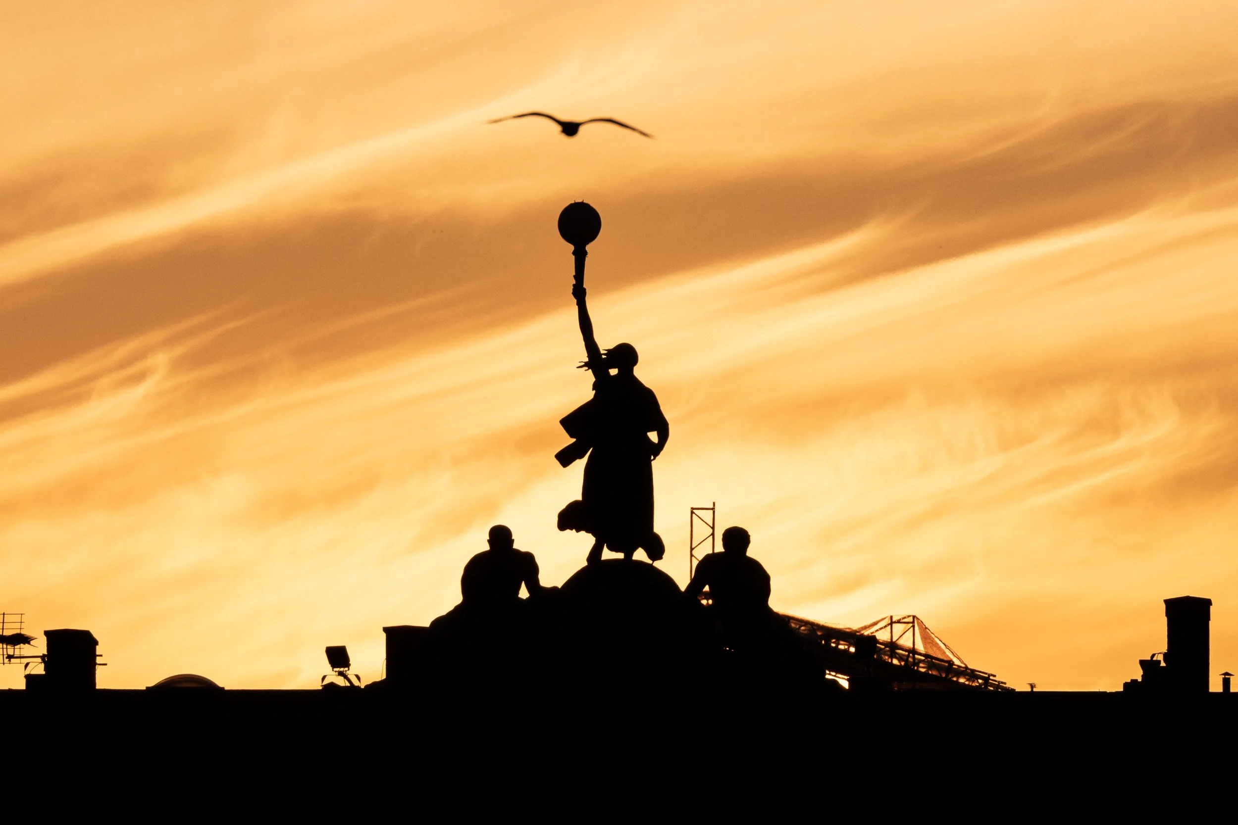 Lady with Torch, over a building in Kongens Nytorv, Copenhagen