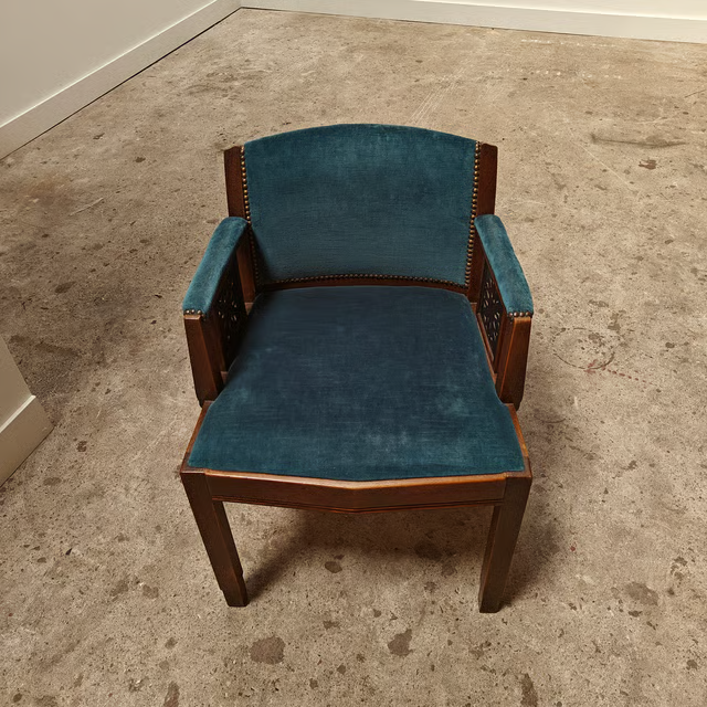 Accent chair Art Nouveau 7.png