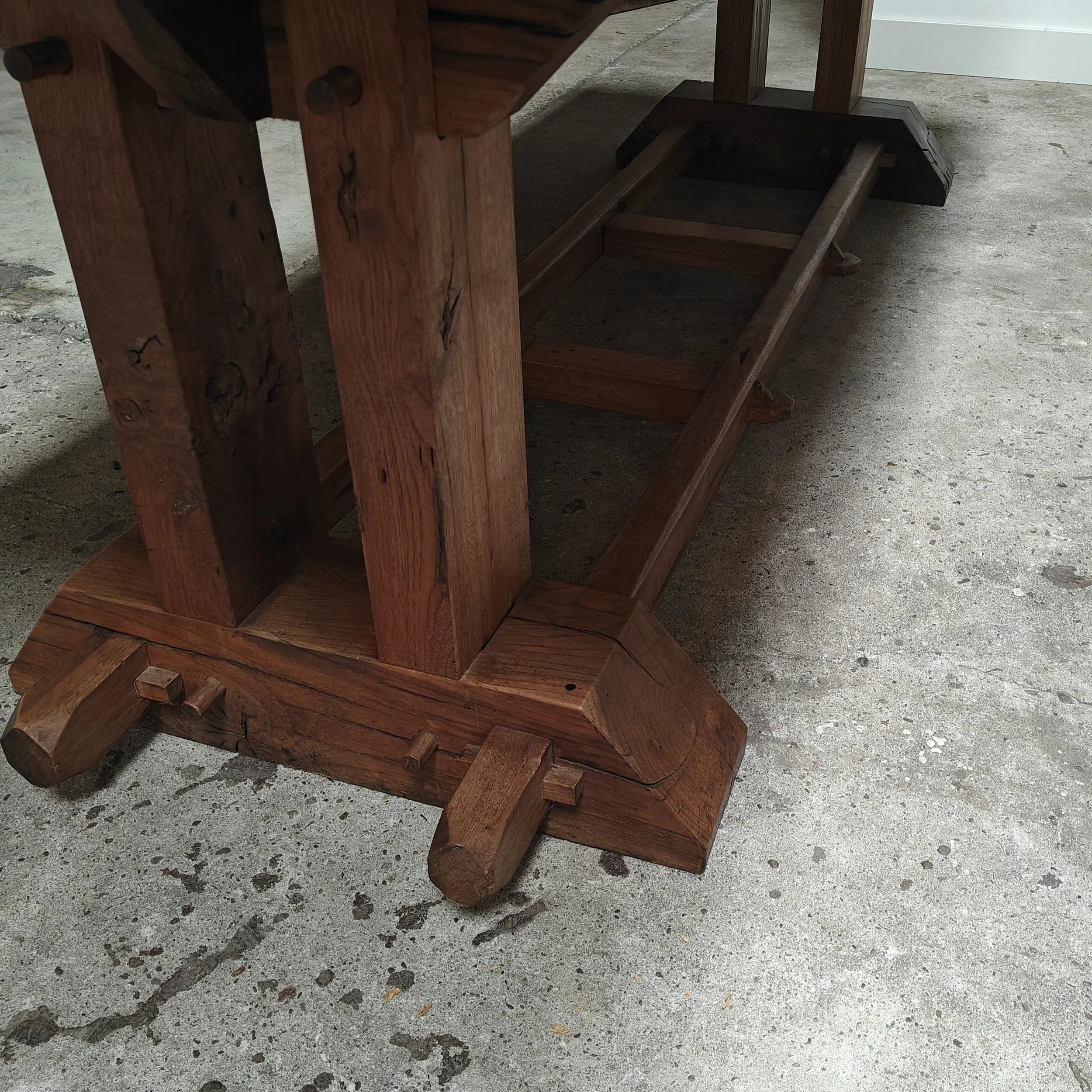 Custom solid dining table 247x87 h76 10.jpg