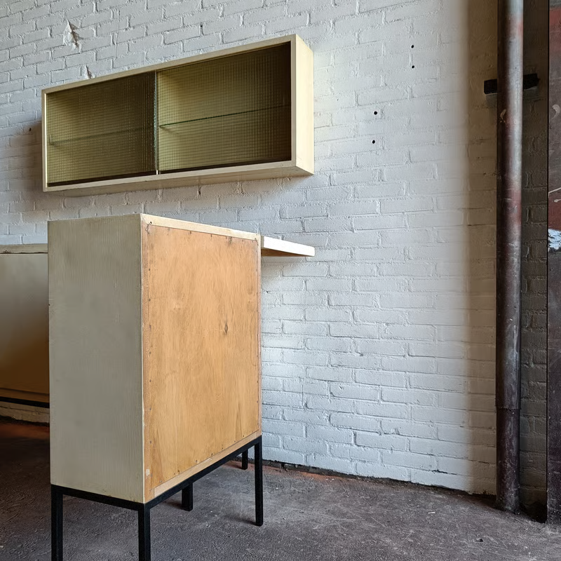 Rare W. Penaat cabinet set 8.png