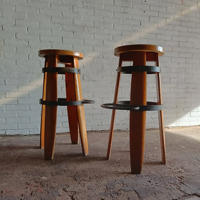 Barrel barstools 1970s, set-2 5.png