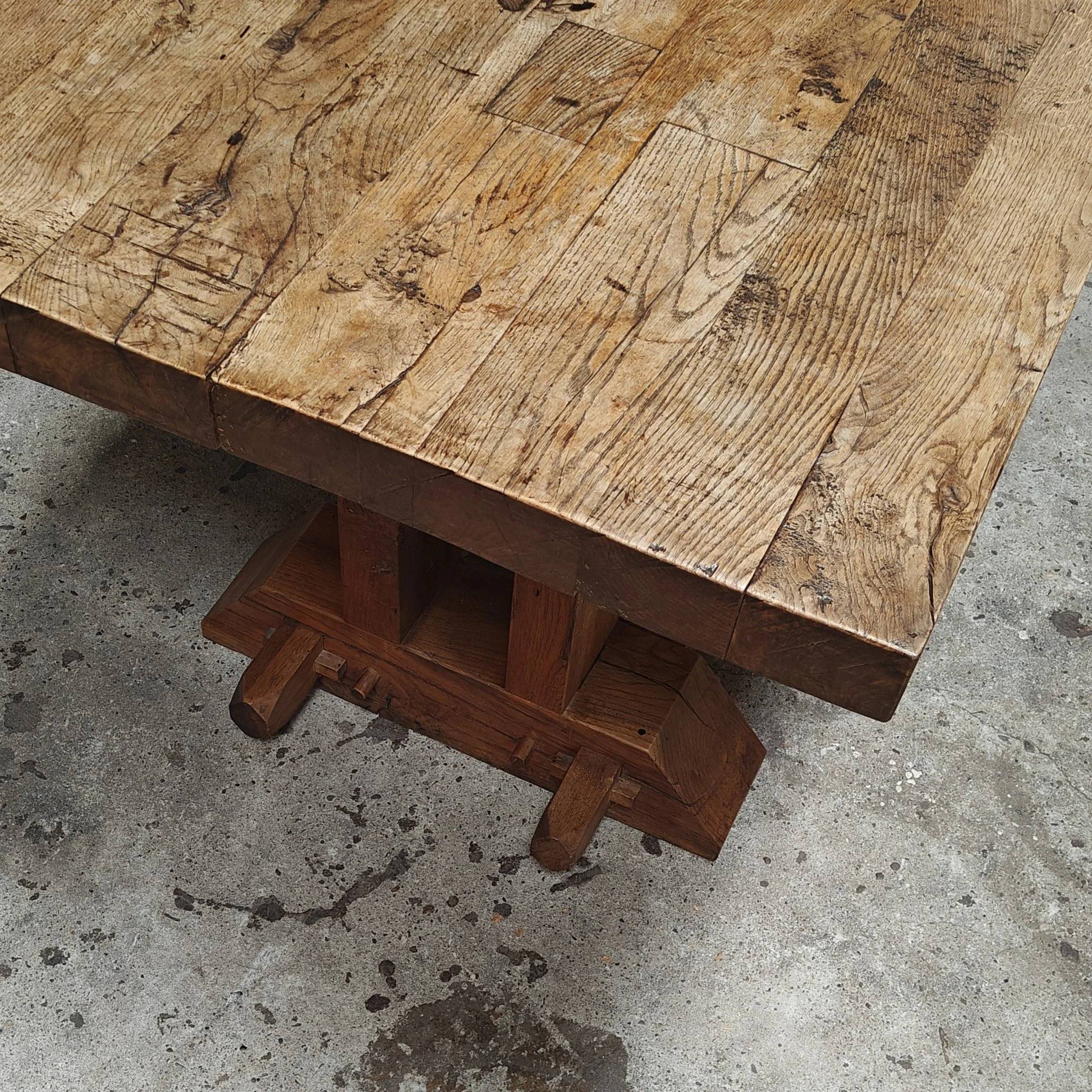 Custom solid dining table 247x87 h76 9.jpg