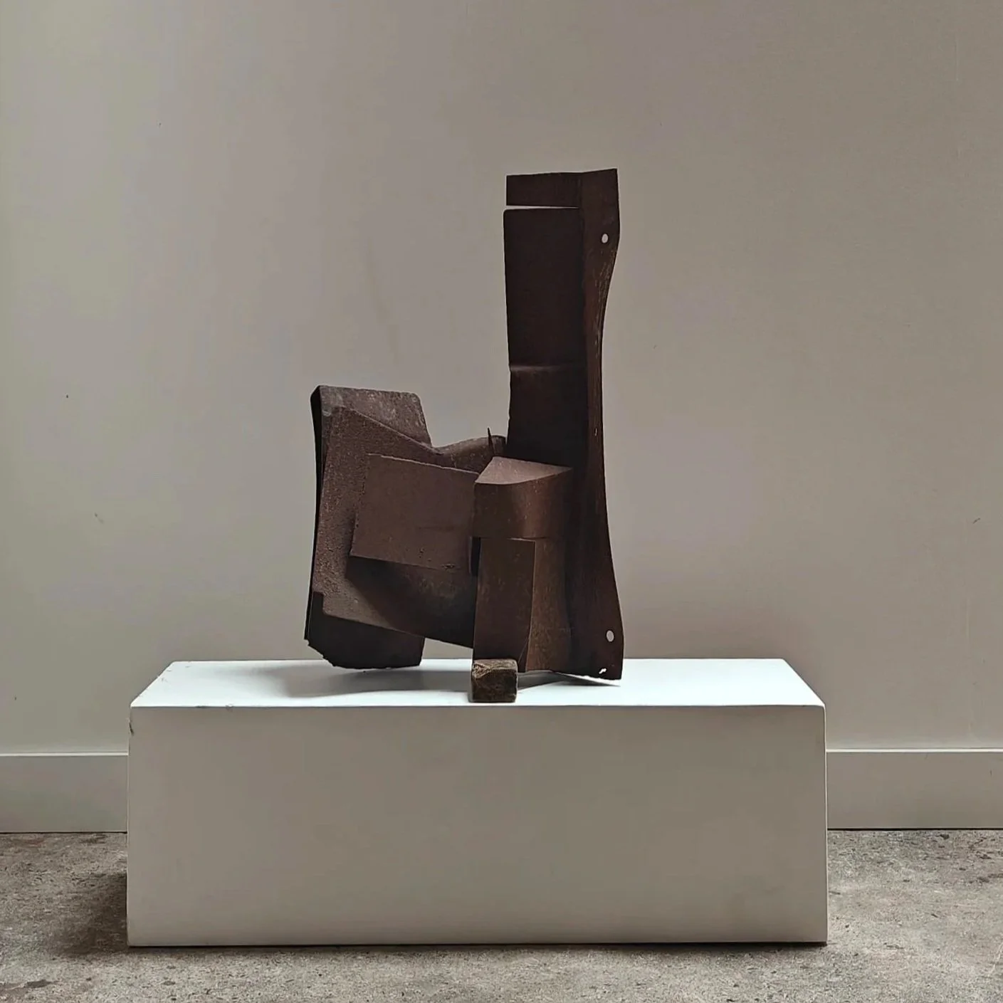 Metal%2Babstract%2Bsculpture%2Bby%2BR%2BDitmarsch%2B1.jpg