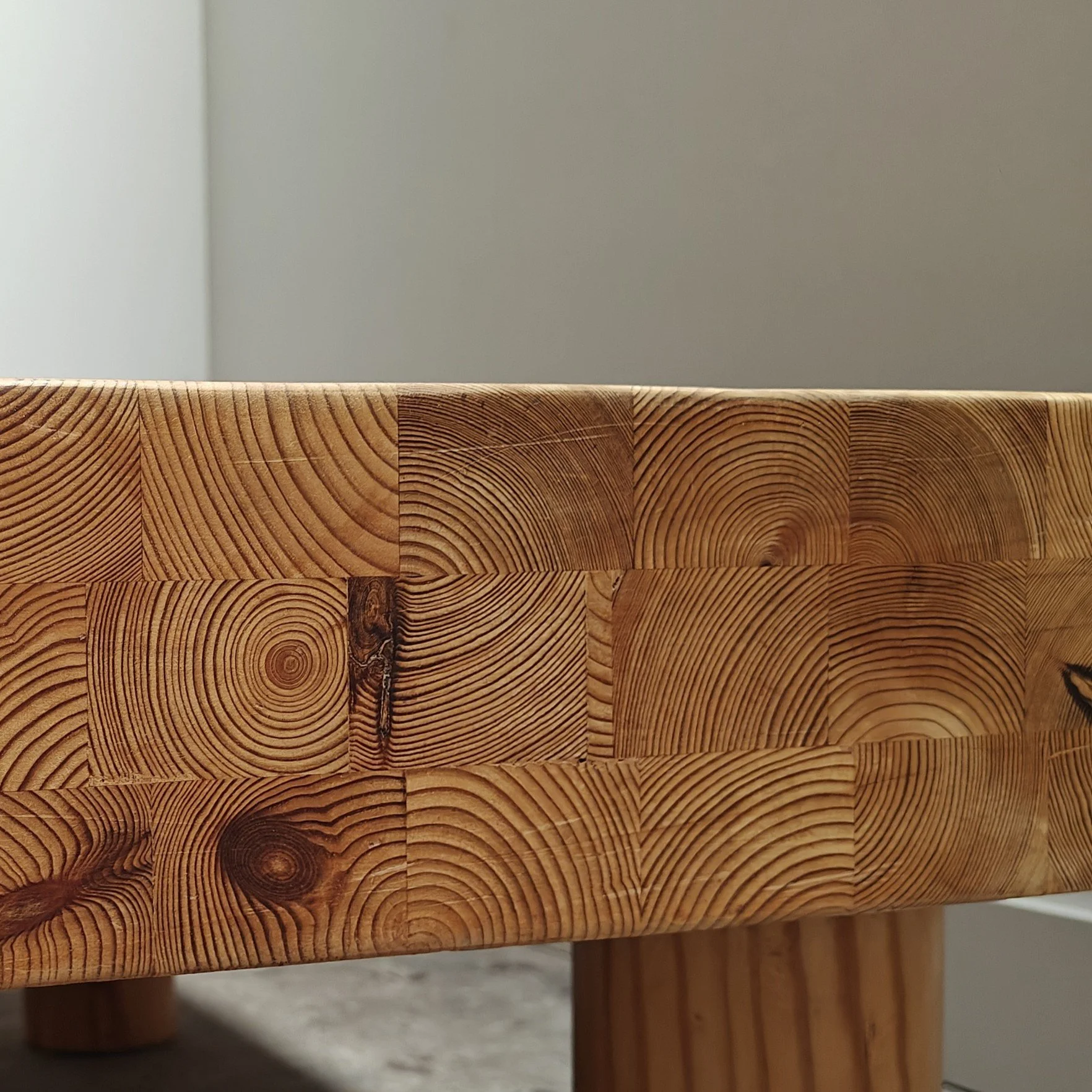 Sculptural pine coffeetable 2.jpg