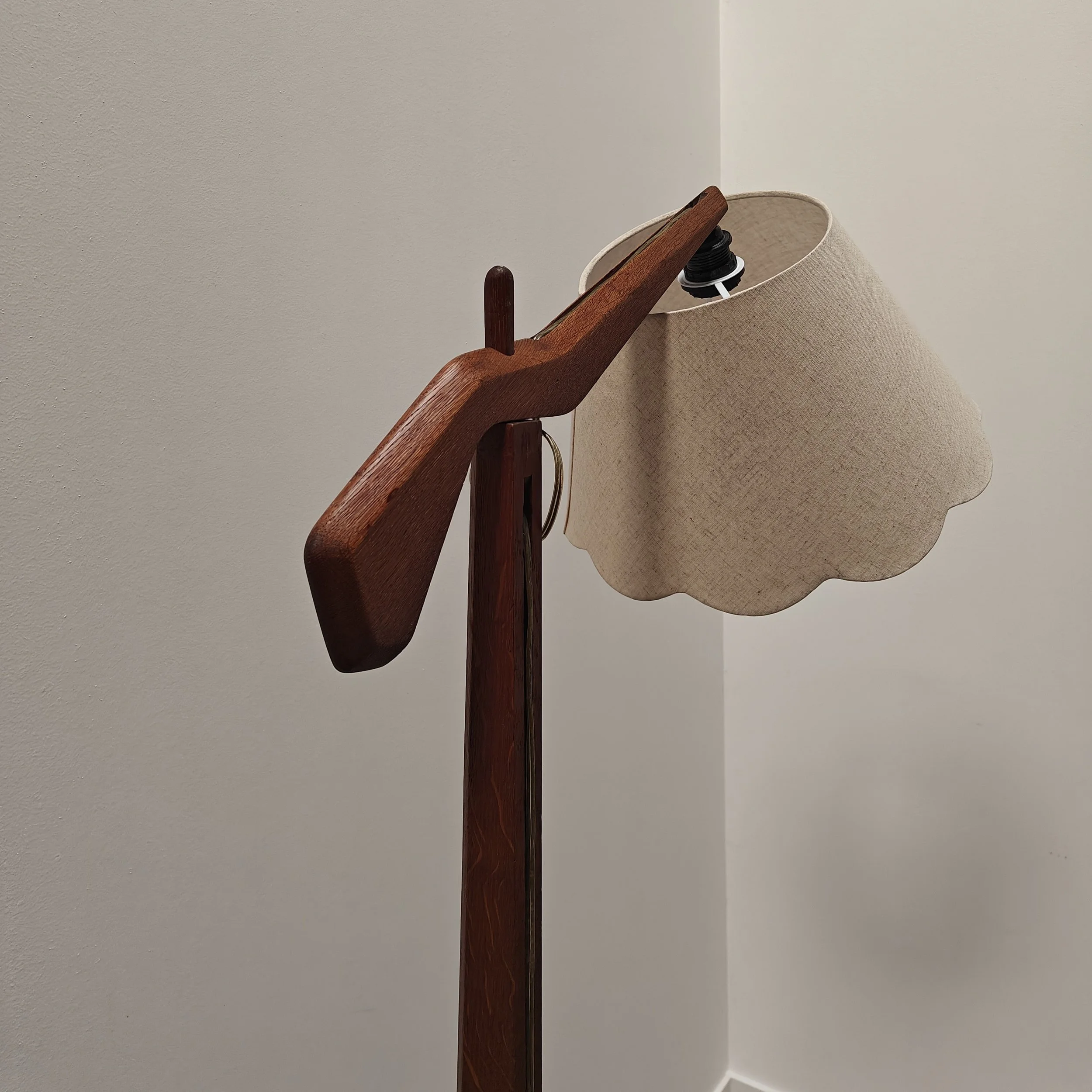 Unique 1950s floorlamp from France 7.jpg