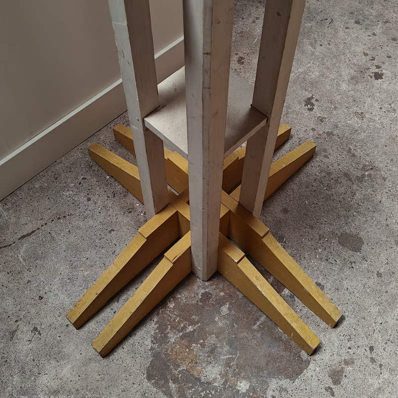 Butter yellow and white constructed plinths 2.png