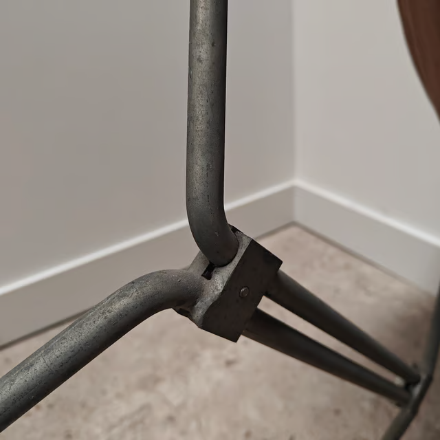 Easy chair by Pierre Paulin AP-14, AP Originals 13.png