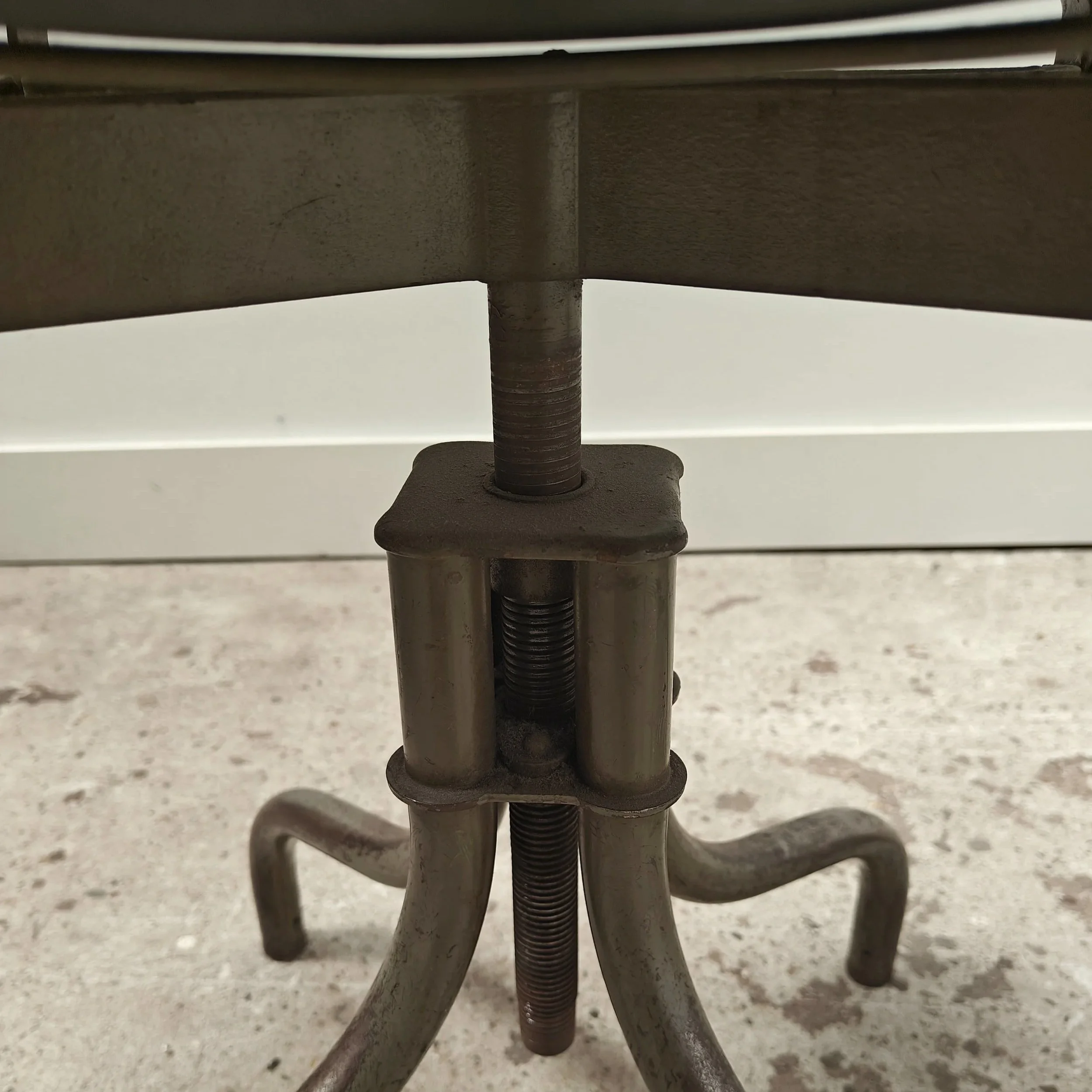 Tan+Sad+swivel+chair+set+18.jpg