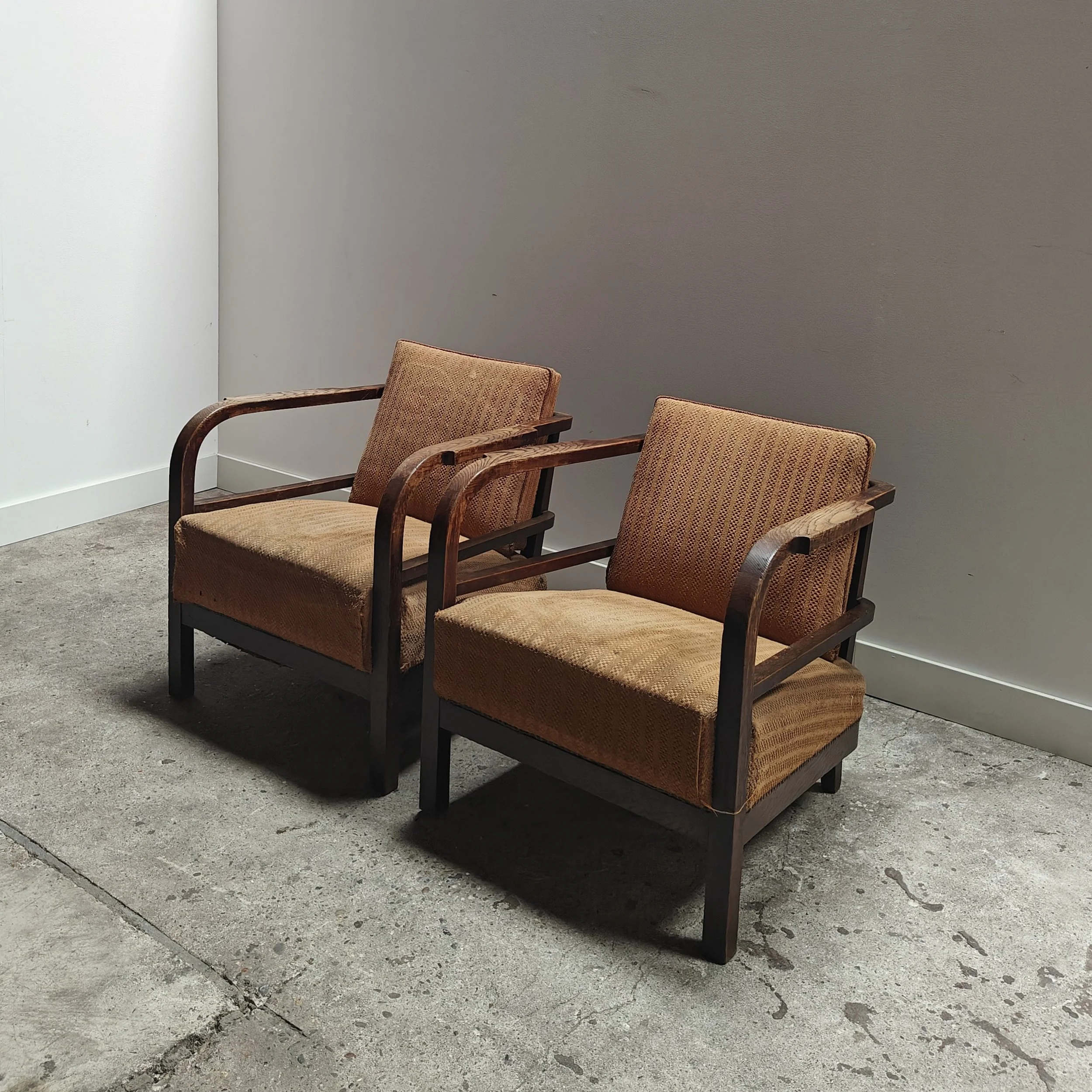 Set of two armchairs fream eastern Europe 13.jpg